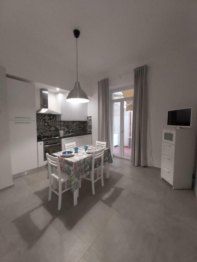 Helen Apartment Viareggio Exterior foto